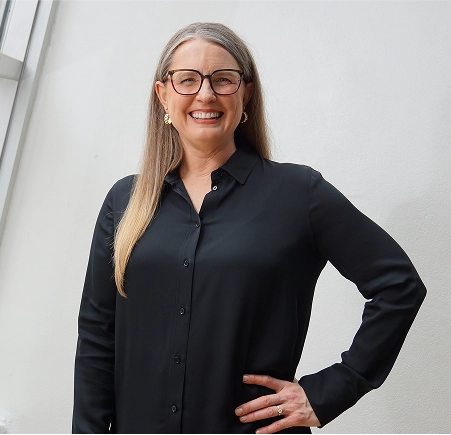 Dr. Christine Koth